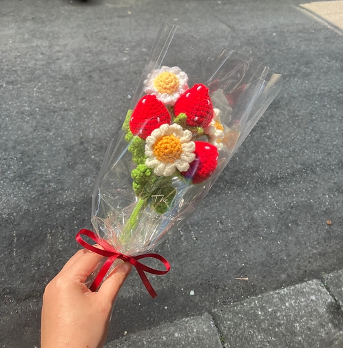 手工編織花 草莓花束